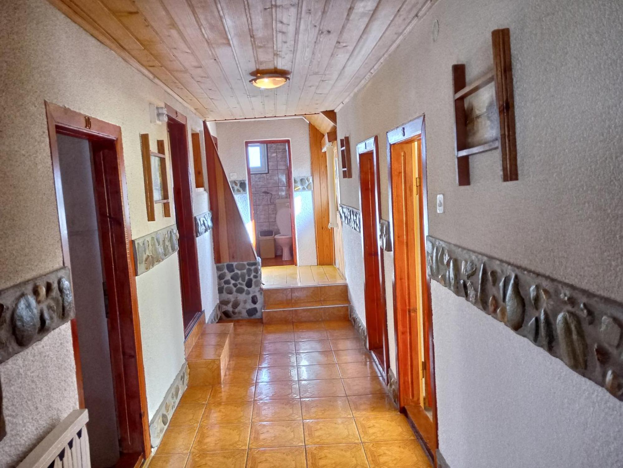 Pensiunea Irina 1 Si 2 Zarnesti Exterior photo
